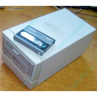 Стример HP SuperStore DAT40 SCSI C5687A в Солнечногорске, внешний ленточный накопитель HP SuperStore DAT40 SCSI C5687A фото (Солнечногорск)
